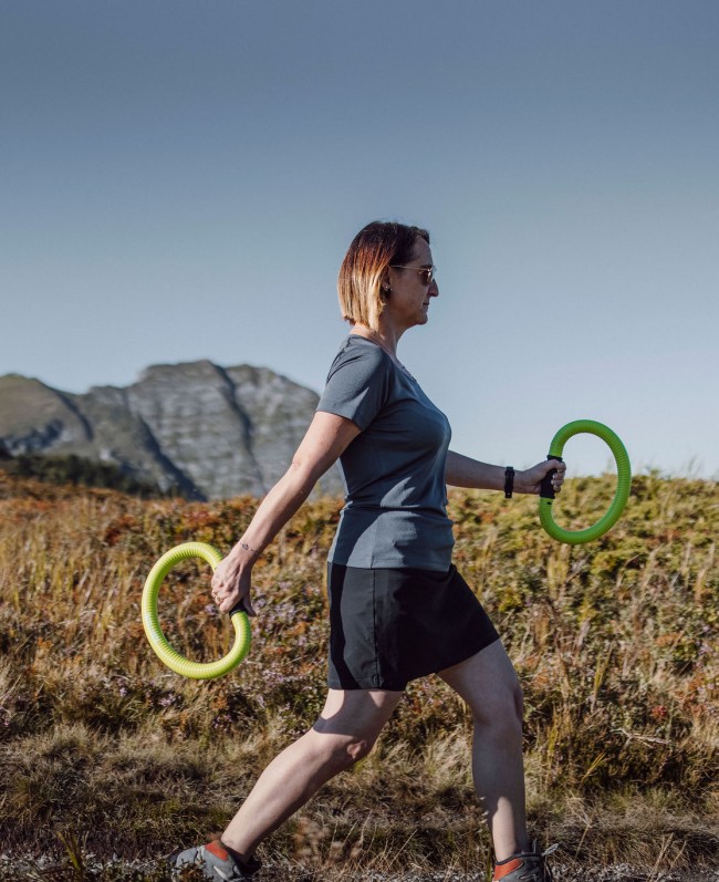 Active hike with weight rings